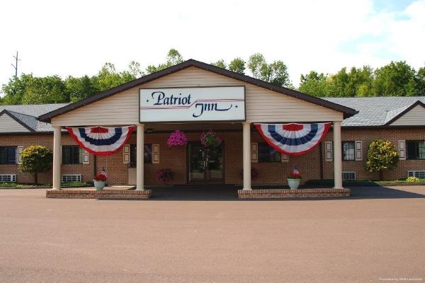 Hotel BUDGET HOST PATRIOT (Bloomsburg)